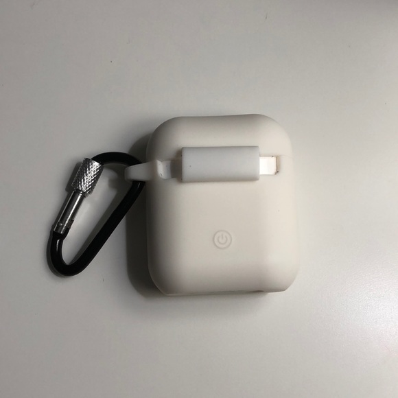 silicone airpods case - Picture 2 of 4